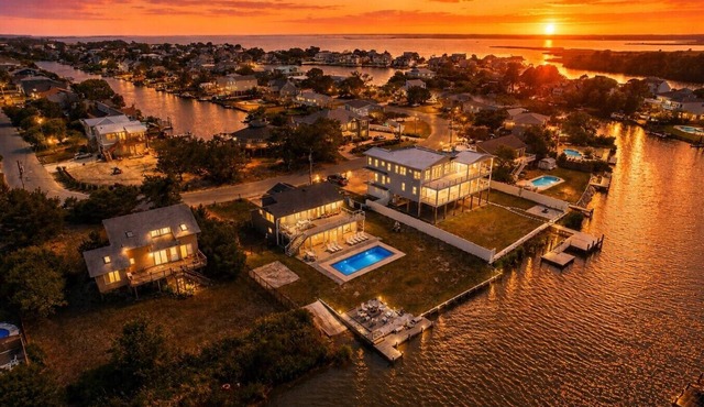 NEW! Boat Ramp, Pool, Hot Tub