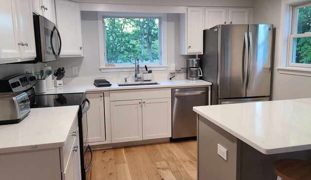 NEW! Edgartown 3 BR 2 Bath Newly Remodeled Home