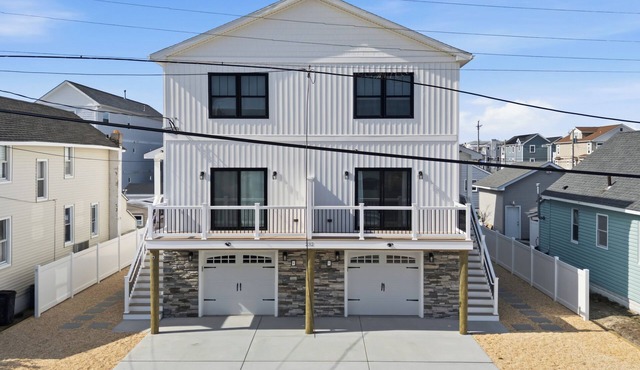 NEW HUGE TOWNHOUSE NEAR INLET BEACH NW NIGHTLIFE RESTAURANTS SEAWALL!