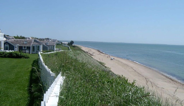 New Seabury Beach Cottage with stunning ocean views, steps to private beach