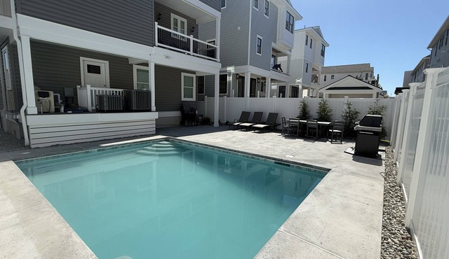 Newly built 6BR5.5BA Beachblock 150ft to beach private pool oceanview 5 Kingbed