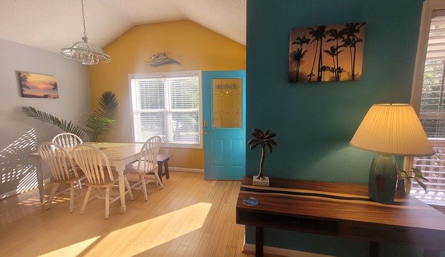 OBX~Beach~Sunsets~Bike Path~Mini Golf~Seafood~Shops~All within 1/2 mile away