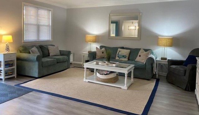 Oc820 St. Charles Place, 1st Floor
