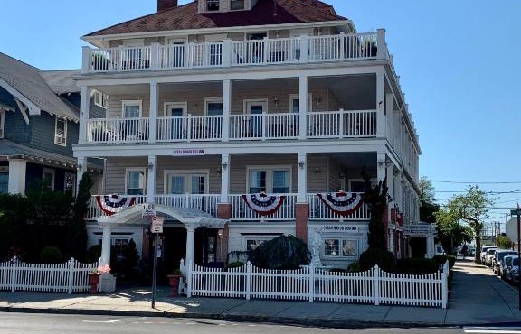 Ocean Manor 1100 Inn