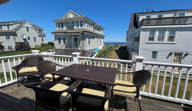 Ocean-View Rye Beach Condo | Private Beach Access & Walk to Petey’s Seafood