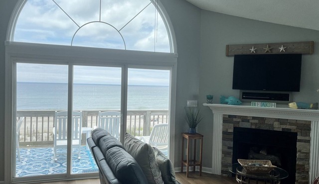 Oceanfront 5BR 3BA Home -Great Island Location! Book Now!