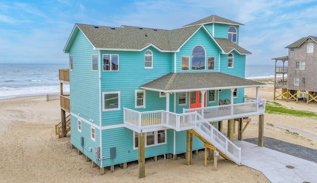 Oceanfront Home w/Hot Tub, Game Room, and Stunning Views. The Perfect Peace.
