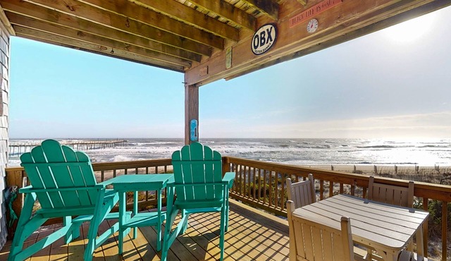 Oceanfront- Tressa Terrace - Beachfront - Amazing Ocean Views - Large Pool
