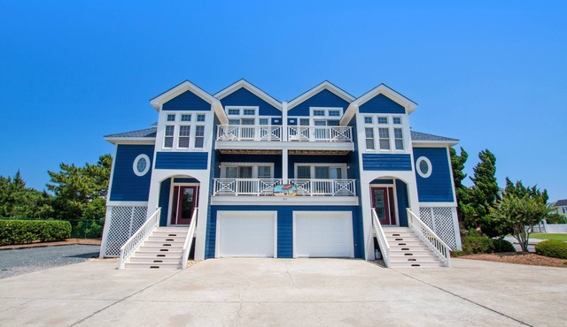 Oceanside, Hot Tub, Community Pool, BU15, Beach Ball