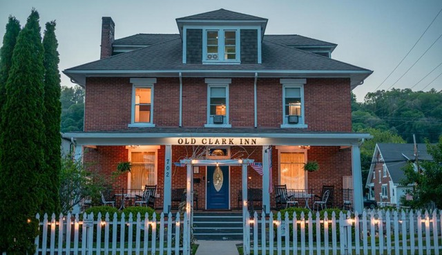 Old Clark Inn