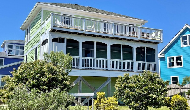 Once Upon A Tide: Waterfront home, on a small canal. Amazing views.