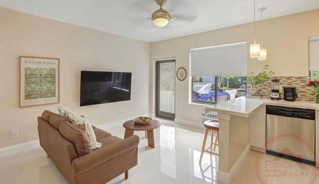 Open-Concept Urban Stay