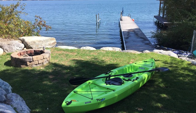 Osprey Outlook-Comfort on the Lake. Dock&Boat Lift, Kayaks, Convenient Location.