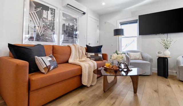 Parking 3BR2Bth Cambridge Boston W&D Subway AC