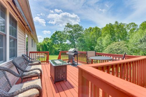 Peaceful Chatham Home w/Grill & Deck