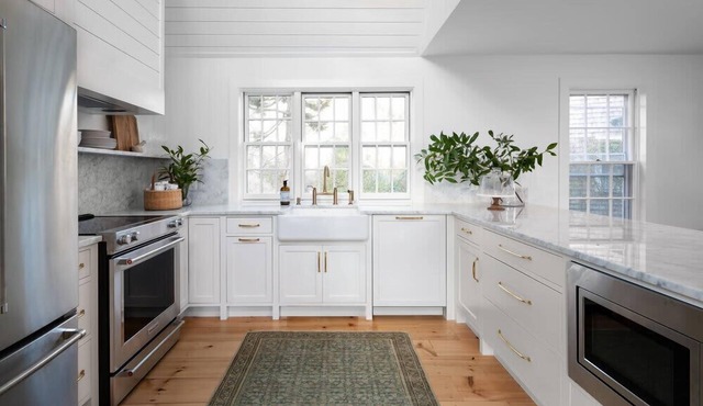 Penny Lane's Post - Mid-Island - Amenities - ACK