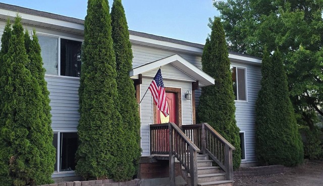 Perfect 3-bedroom house centrally located in the Flathead.