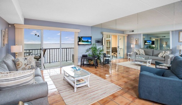 Ponte Vista 410 by Seaside Vacations & Sales