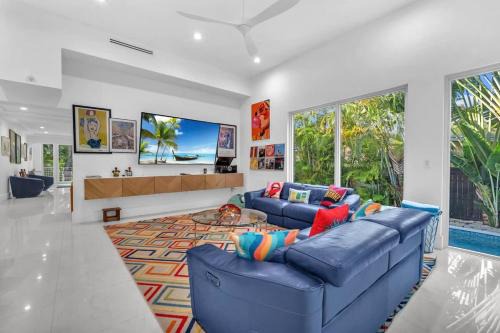 Pop Art Paradise Coconut Grove Pool Villa