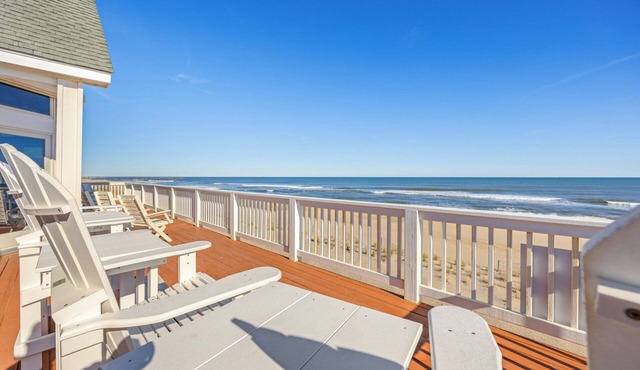 Premier Oceanfront w/Private Pool, Hot Tub, Elevator, Sauna, Game Room, Wet Bar