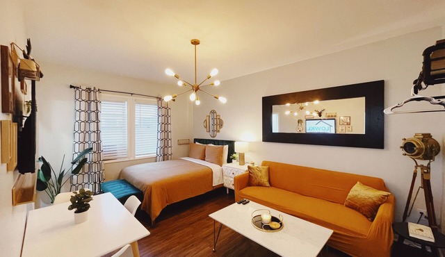 Prime Location Room | Queen Bed + Sofa Bed | Free Beach Chairs & More