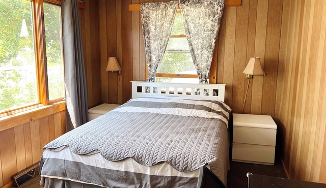 Private Furnished 1BR - Washer/Dryer - Easy Access to Boston