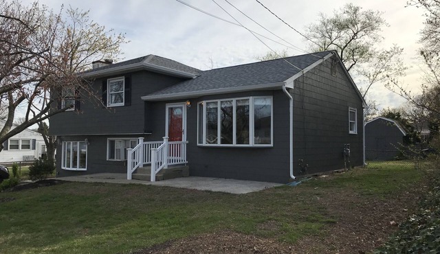 Private Home, Quiet Neighborhood, Pet Friendly.