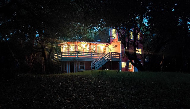 Private, Ocean Side, Walking Distance to Beach