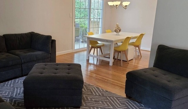 Private room in silver spring with cozy place