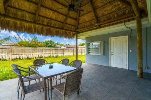 Private Vacation Home Near Beach Newly Renovated
