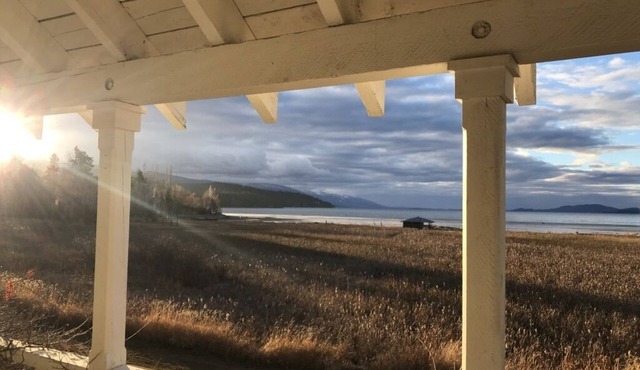 Quiet sophisticated elegance on the shores of Flathead Lake.