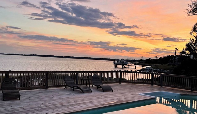 Relax and Escape! Come enjoy this secluded waterfront property.
