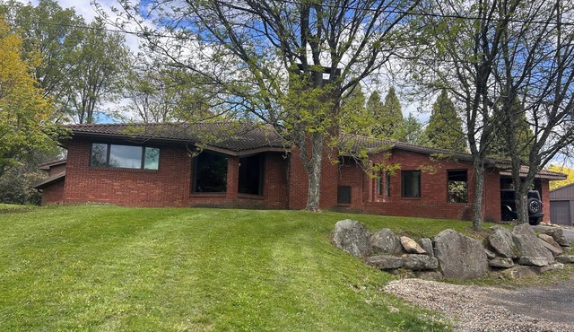 Relaxed Get Away Retreat on Golf Course