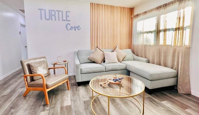 Renovated & Modern, Near Beach & Casino, BBQ