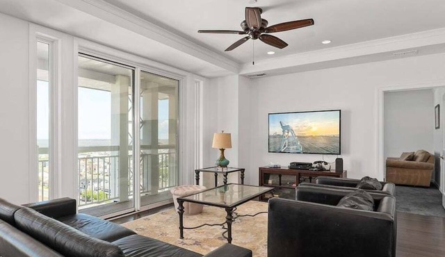 Residence 1205 at The Grand