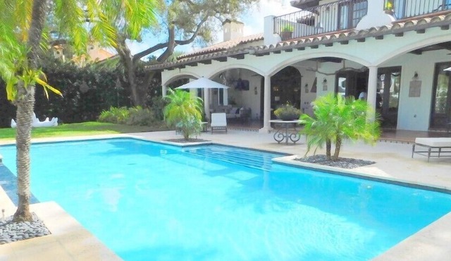 River Mansion 10 Guests Waterfront Heated Pool