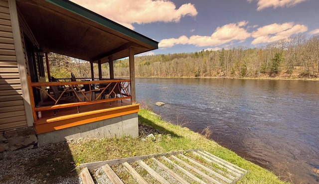 Riverfront Retreat at Hudson Lodge!