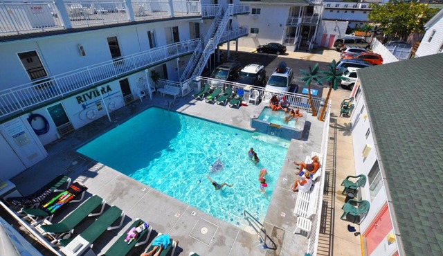 Riviera Resort & Suites