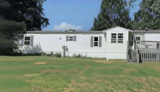 Rustic Lake country 3-bed 2 bath home on beautiful road 2.5 mile to Otisco Lake.