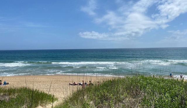 Sea Captain's Cottage 4; Oceanfront Cottage Court