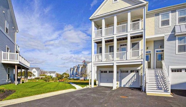 Seaside Village- Bowline 13009-1