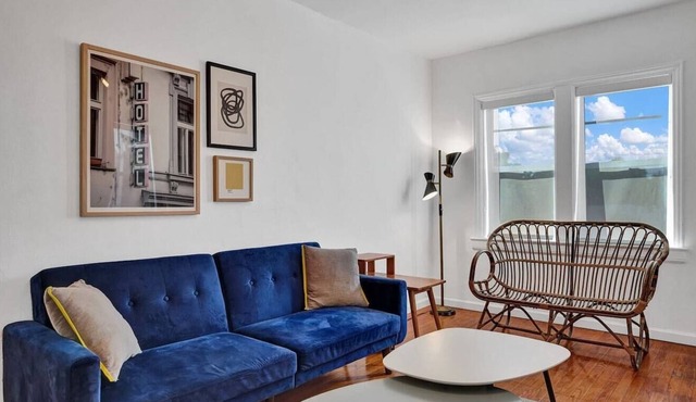Season Discount!! Biscayne Deluxe House, 4br/2bath, Free Parking, Garden & Bbq!