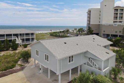 Seaview Unit B by Sea Scape Properties