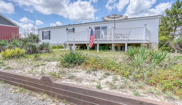 Secluded Beach home with amazing views close to all.