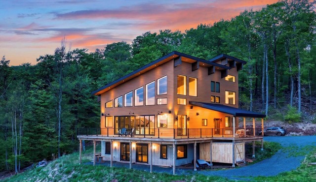 Secluded Catskills Retreat Near Hunter Mountain + Game Room | Bates Ridge