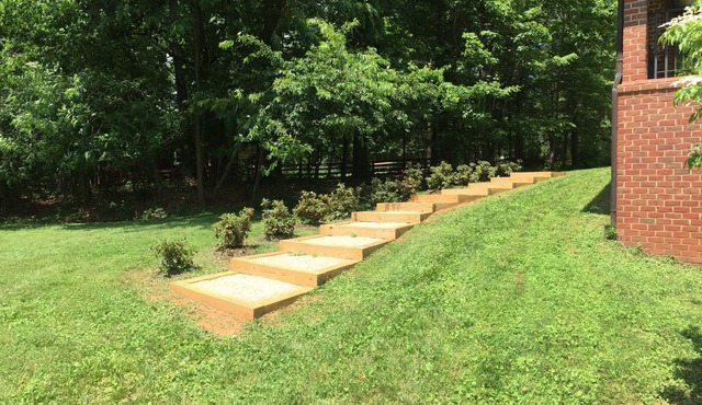 Secluded, Countryside Apt near UVA, wineries, and C'ville; 2 Kings or King+twins