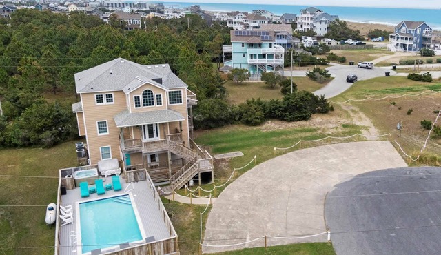 Semi-Ocean front property with direct access to beach from property