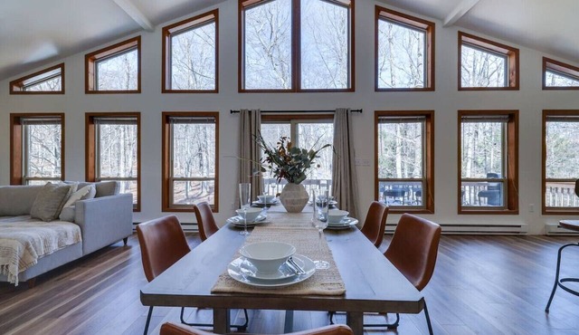 Serene Escape at Big Bass – Lake & Pool Access