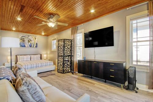 SH01 Shallotte Cottage