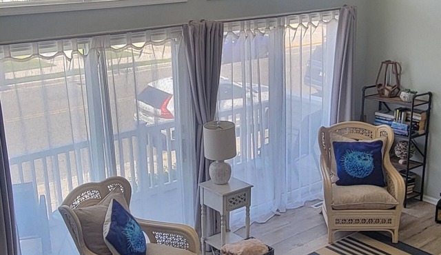 Short Walk to Beach - Northend 2Bd/2Bth